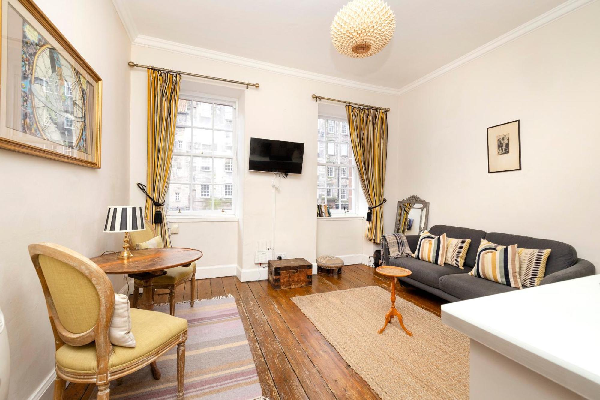 Joivy Classy Apartment Near Edinburgh Castle מראה חיצוני תמונה