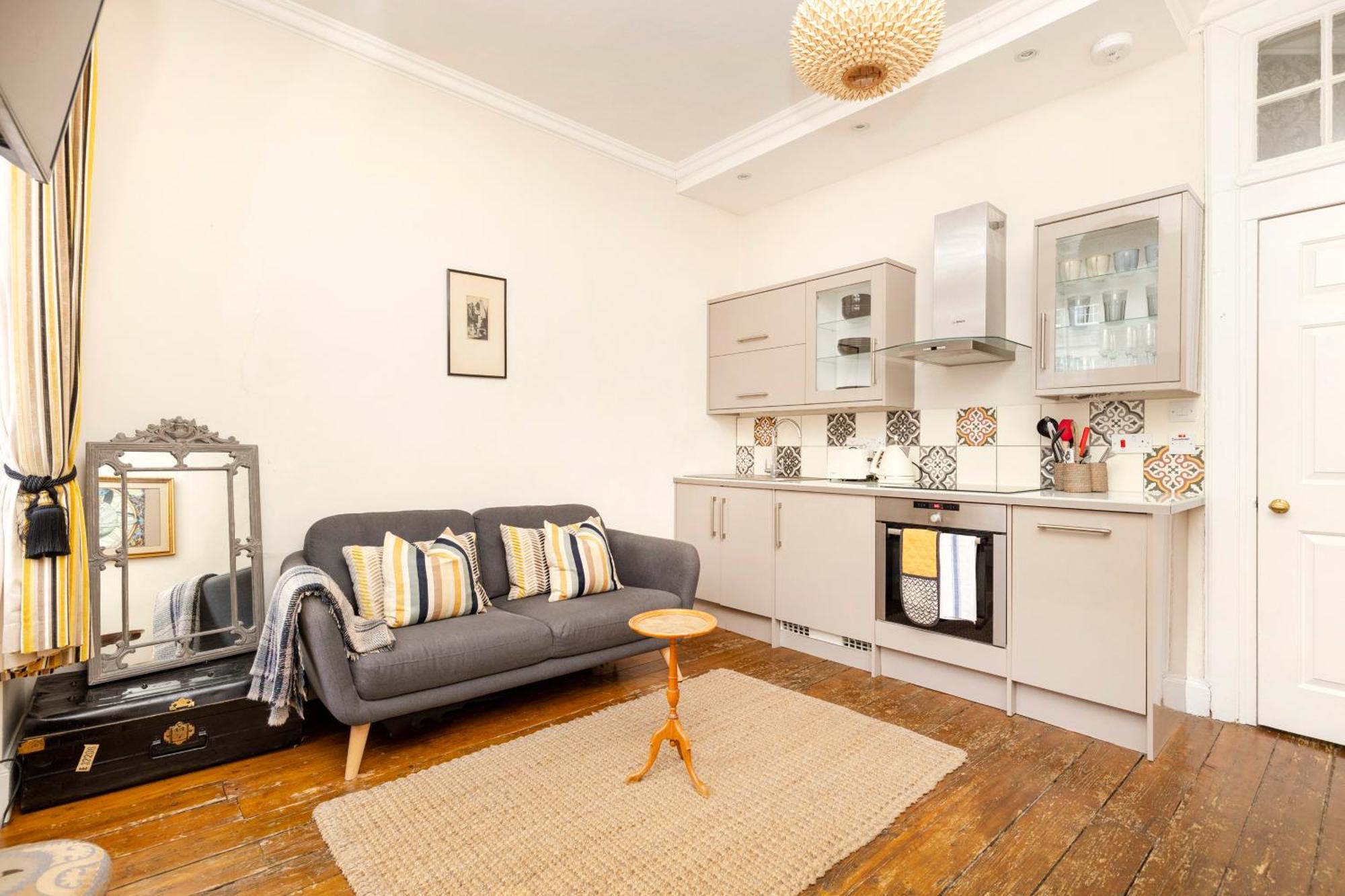 Joivy Classy Apartment Near Edinburgh Castle מראה חיצוני תמונה